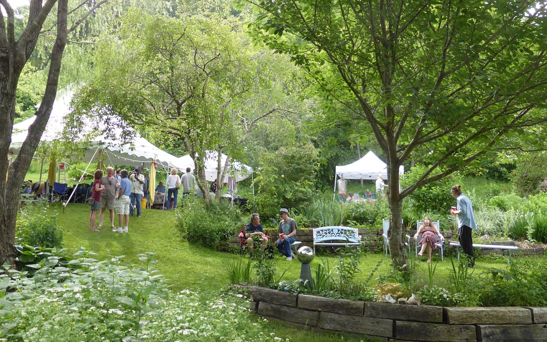 A Golden Afternoon: ‘Golden Garden Party’ Raises $9,300