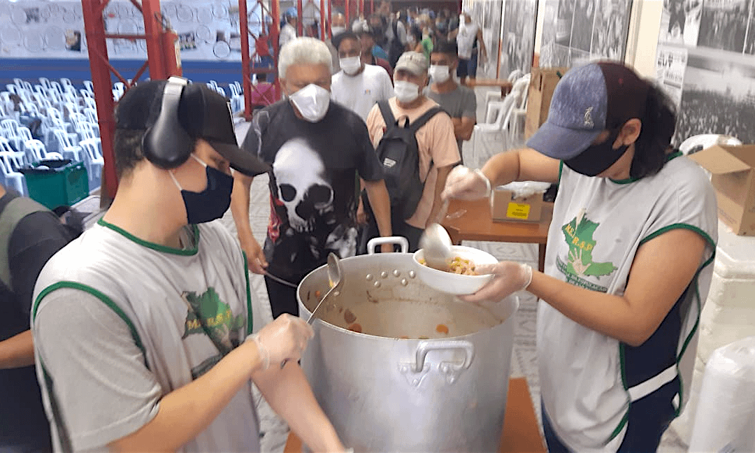 A Fundação Prem Rawat Apoia Programa Alimentar e de Treinamento Profissional no Brasil