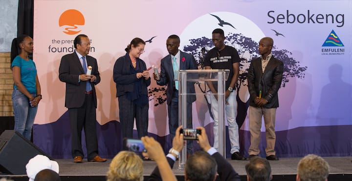 TPRF Sponsors Peace Forums in South Africa with Prem Rawat