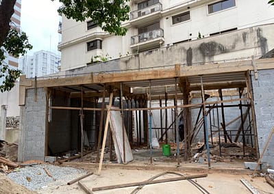 Photo of the construction of a kitchen to feed the homeless in Brazil that was funded by a grant from The Prem Rawat Foundation