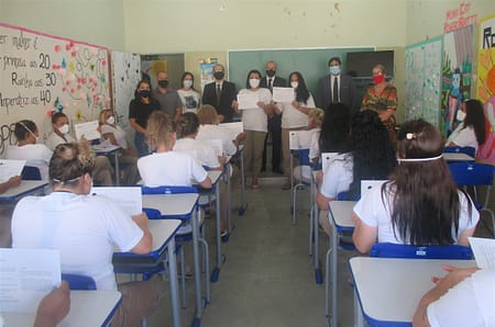 The Prison Education Foundation (FUNAP) supports the Peace Education Program workshops like this in São Paulo, Brazil.