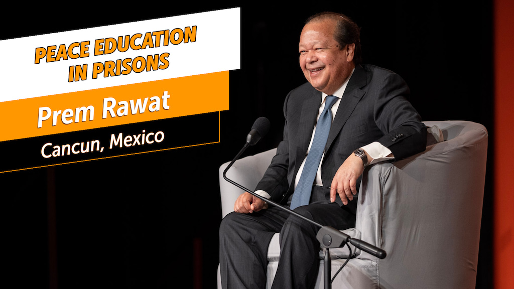 Prem Rawat : pourquoi l’éducation à la paix aide les détenus