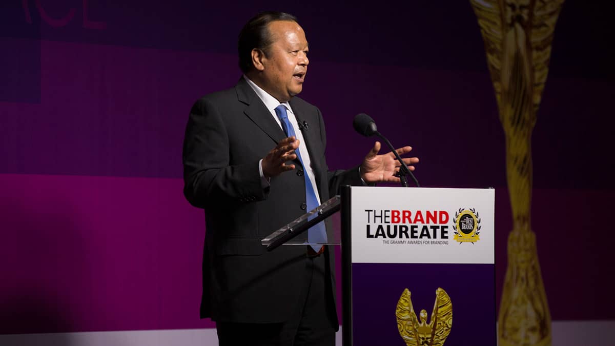 En 2012, Prem Rawat recibió el premio BrandLaureate Lifetime Achievement de la Asia Pacific Brands Association