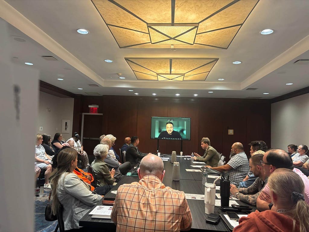Billa Nanra shares his perspective to APPA training attendees on what is was like to go from dealer to healer.