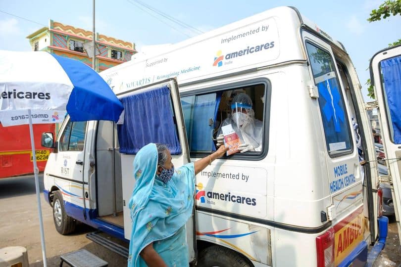 TPRF is supporting mobile clinics like this to provide COVID-19 relief in India.